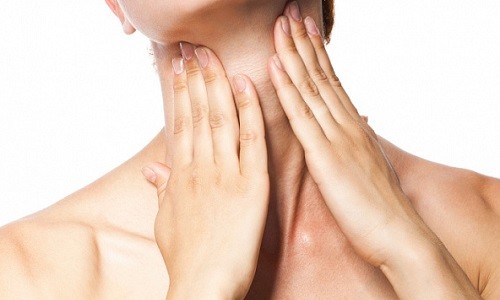 Как облегчить боль в горле при ангине: эффективные препараты и народные рецепты