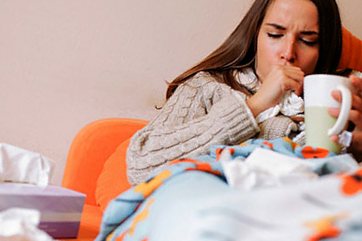 Как вылечить кашель при беременности: медикаментозные и народные средства