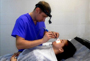 Вазотомия носовых раковин: показания к операции, техника проведения и виды