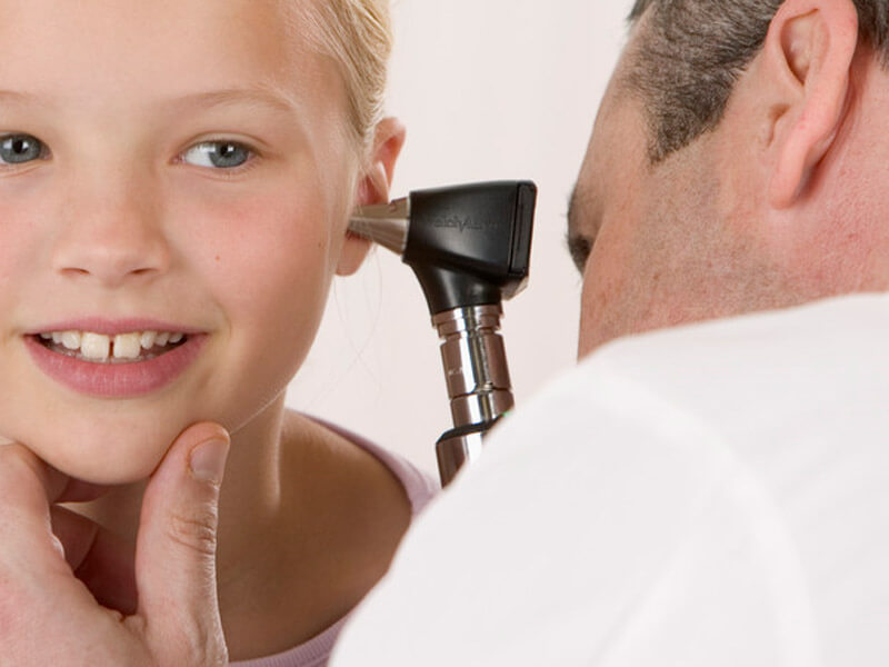 Как лечить отит среднего уха с помощью лекарственных препаратов
